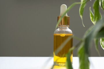 7 Benefits of vitamin E oil - WOMS