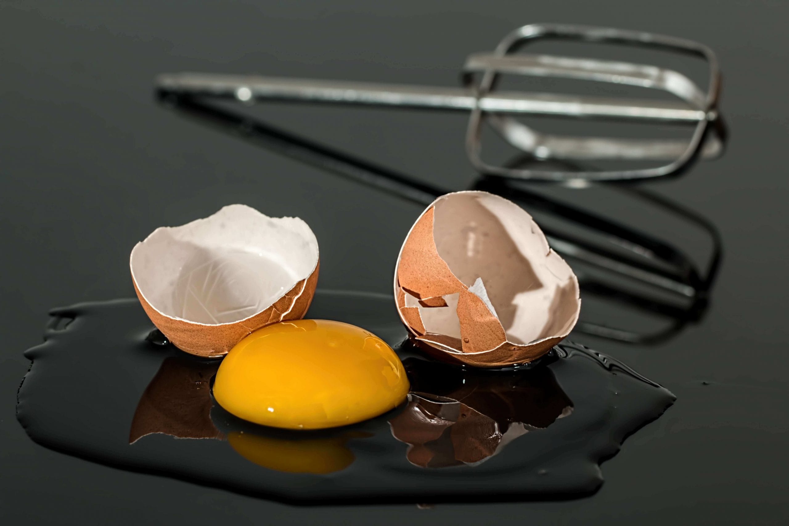 How crushed egg could help to repair bone damage?